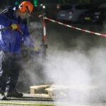 Trockeneisstrahlen Anbieter bei der Arbeit – professionelle Reinigung mit CO₂-Pellets
